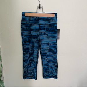 NWT Zella blue patterned crop leggings. XS